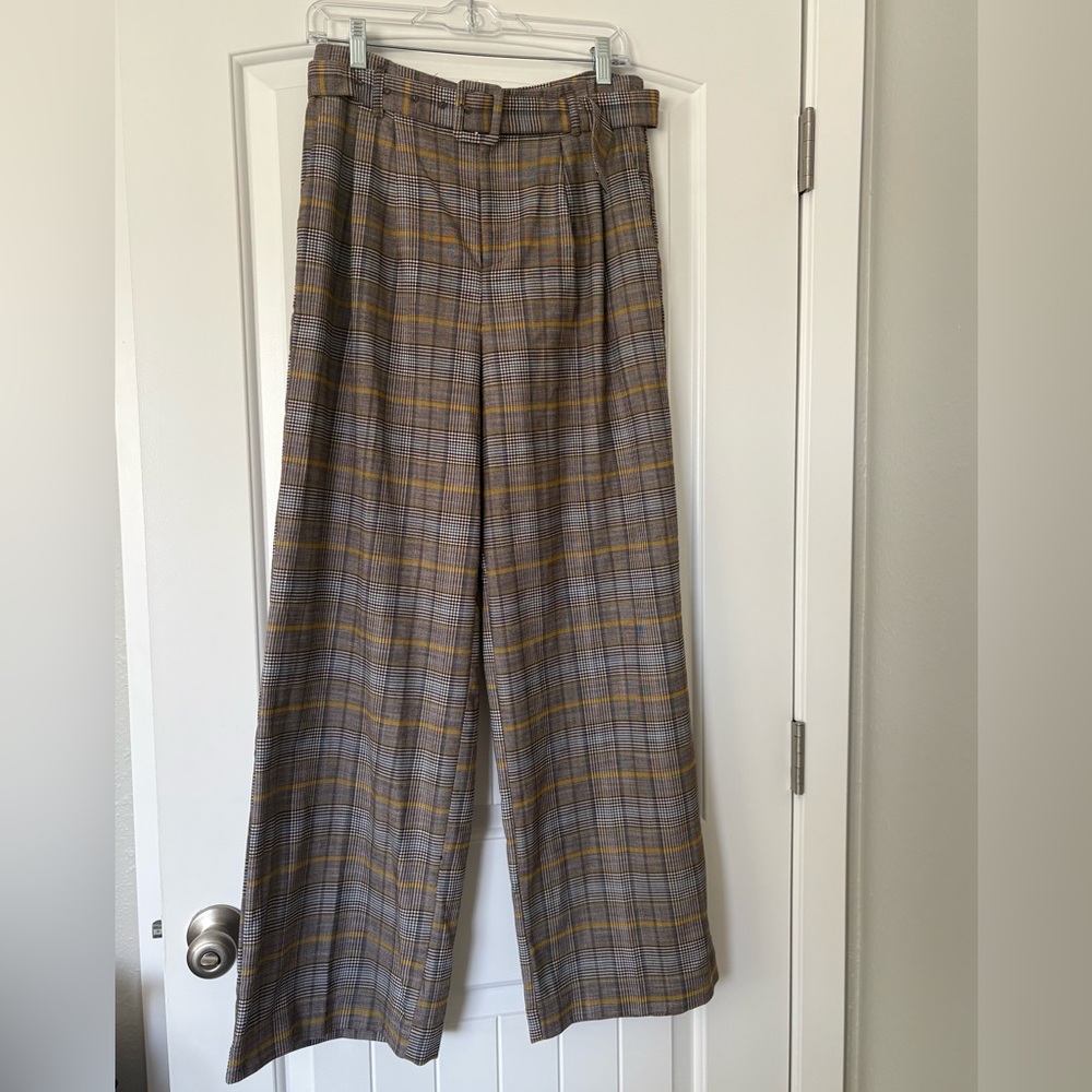 A New Day Checkered Trousers in Yellow and Brown